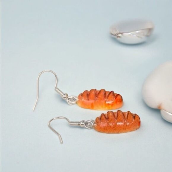 Funky Food Bread Resin Earrings Dangle Drop Hook - Picture 1 of 2